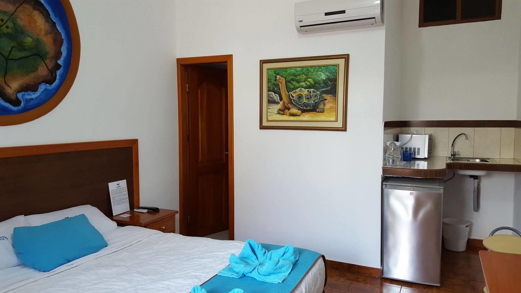 Hotel Coloma Galapagos Puerto Ayora  Zewnętrze zdjęcie