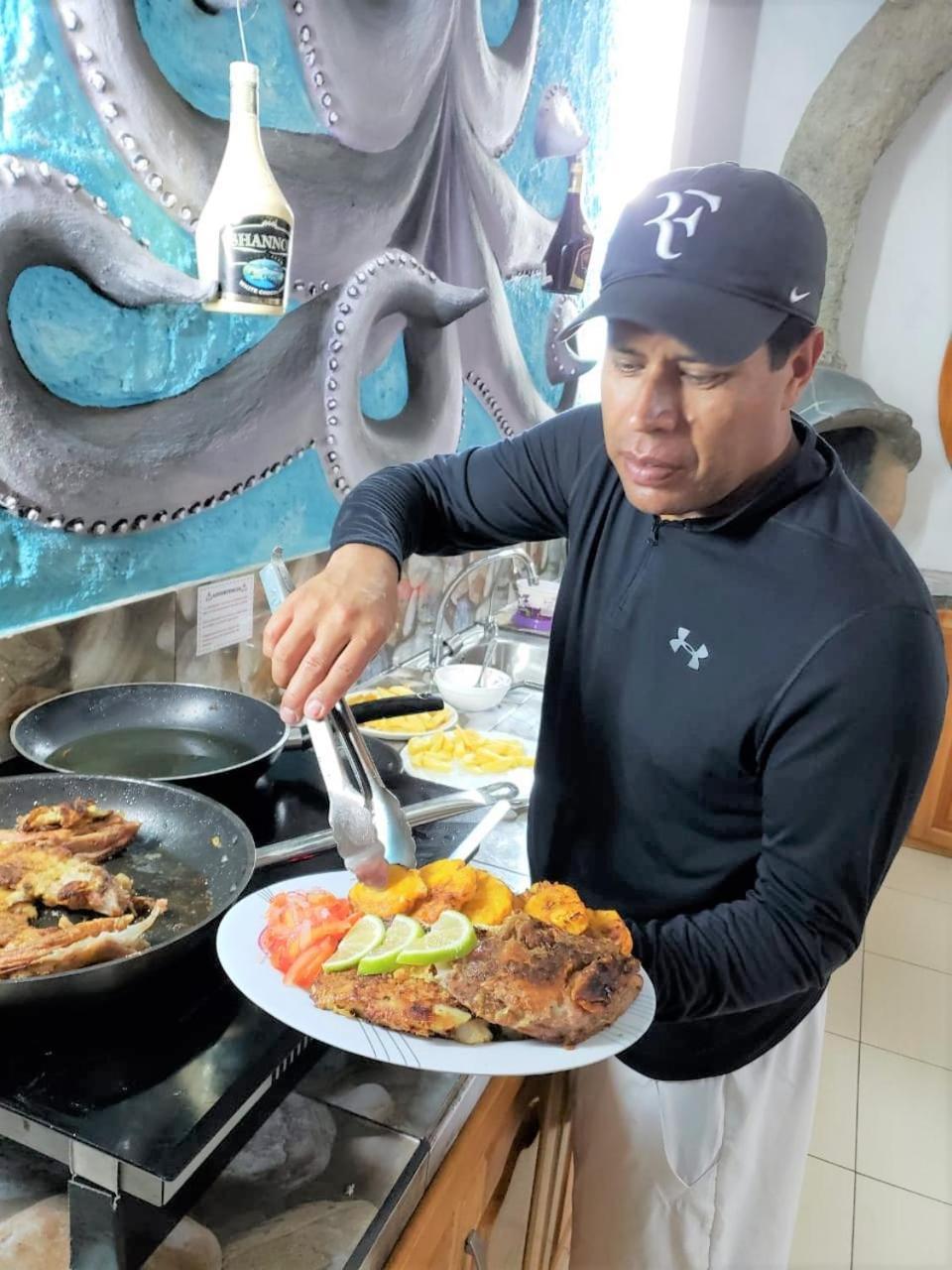 Hotel Coloma Galapagos Puerto Ayora  Zewnętrze zdjęcie